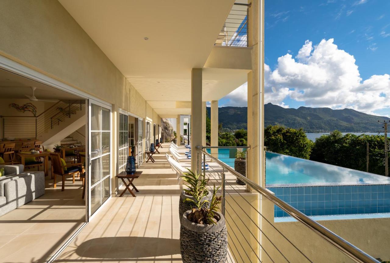 Villa Panoramic Seaview Glacis  外观 照片